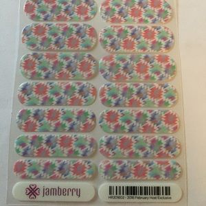Full sheet of Jamberry wraps!